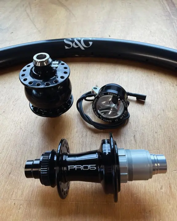 Bikepacking wheels with S&G rims, Hope hub and SON dynamo